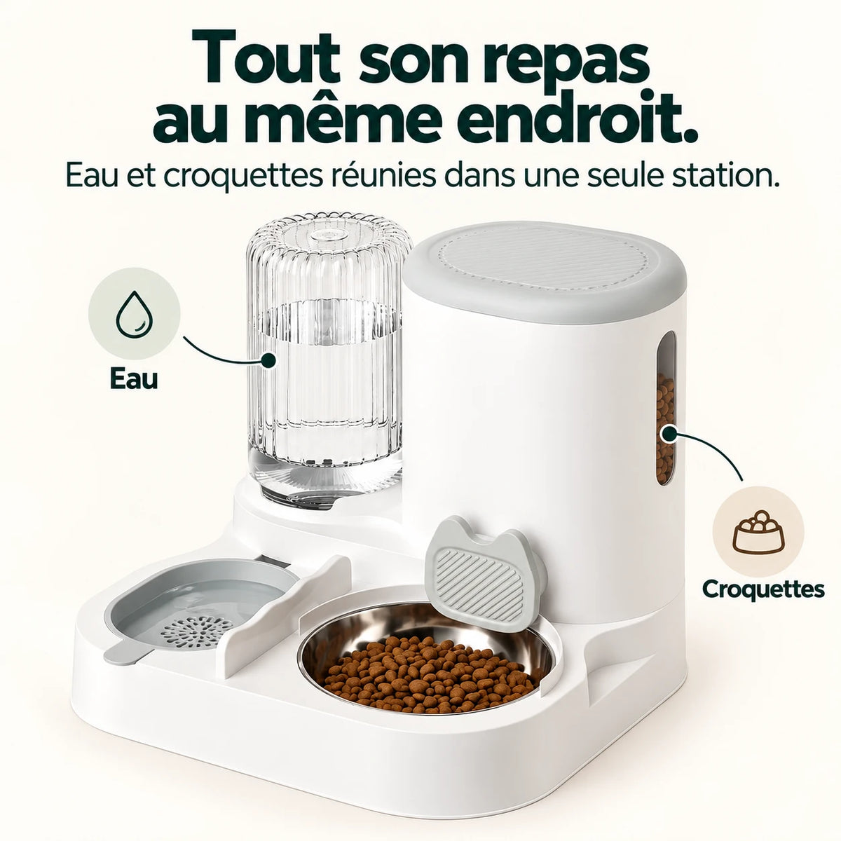 Les deux réservoirs de la station, l’eau d’un côté et les croquettes de l’autre